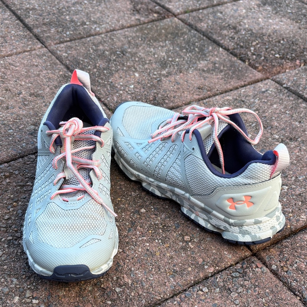 Under Armour Women's Light Gray and Pink Athletic Shoes